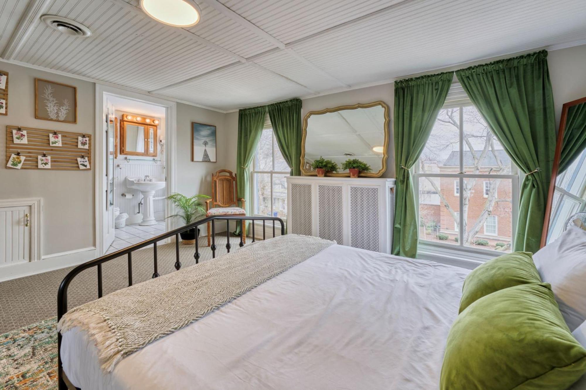 Top-Floor 1Br In Historic Capitol Hill ワシントン エクステリア 写真