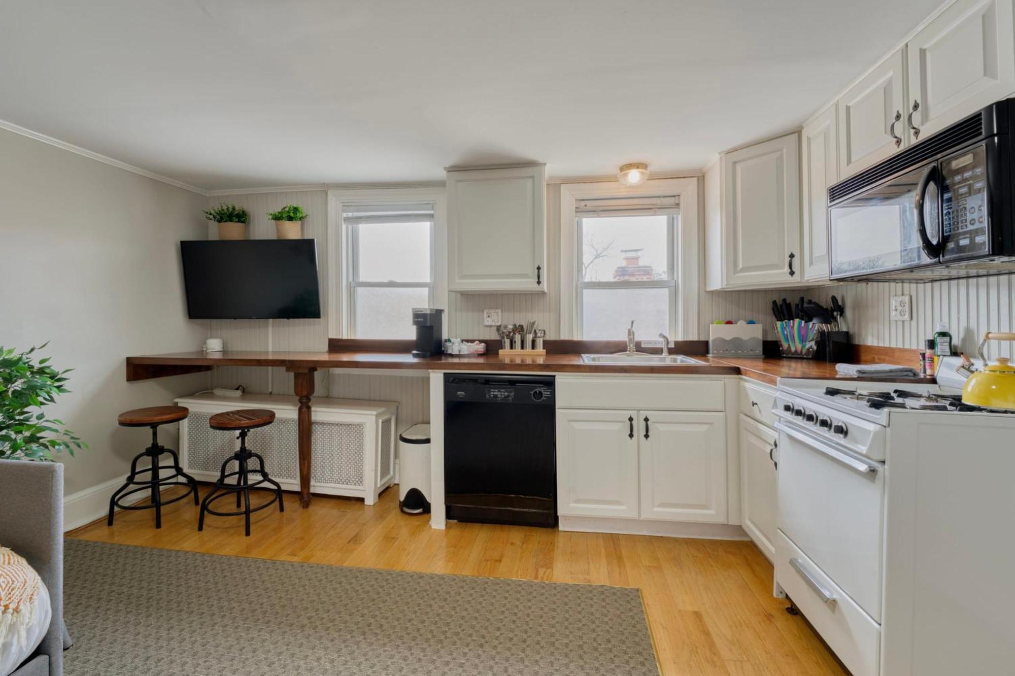 Top-Floor 1Br In Historic Capitol Hill ワシントン エクステリア 写真